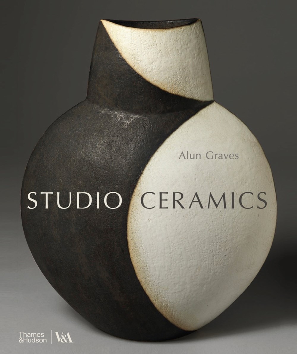 Studio Ceramics: British Studio Pottery 1900 to Now