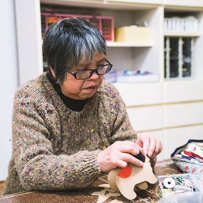 Libraries Embrace Hobbies & Crafts Enthusiasts